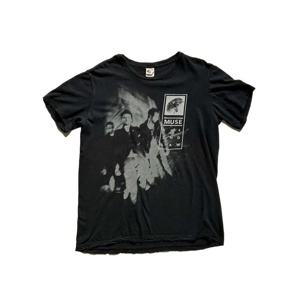 Vintage Muse T-shirt Size Large - Picture 1 of 4